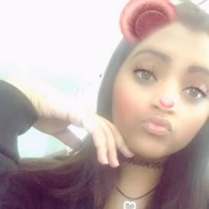 Meet your Posher, Melany